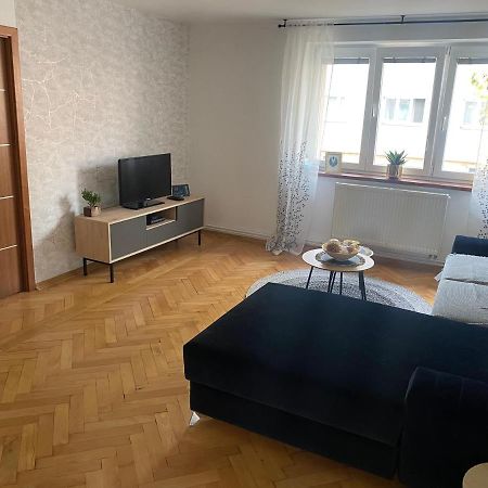 Apartman Visnovka Pardubice Eksteriør billede