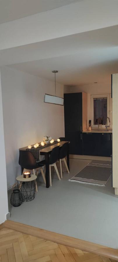 Apartman Visnovka Pardubice Eksteriør billede